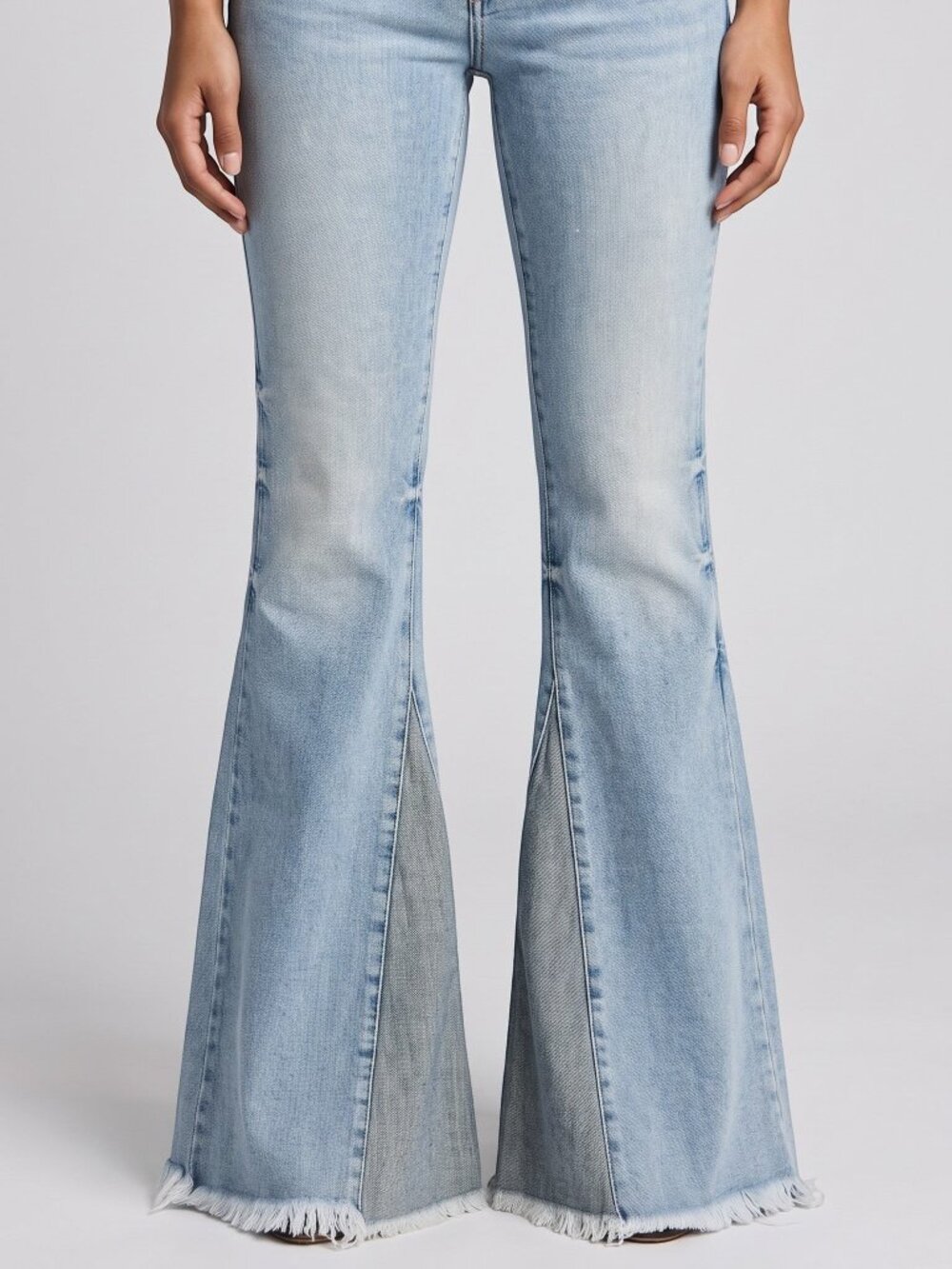 SER.O.YA Jeans Size 26 NWOT 30-31in Inseam